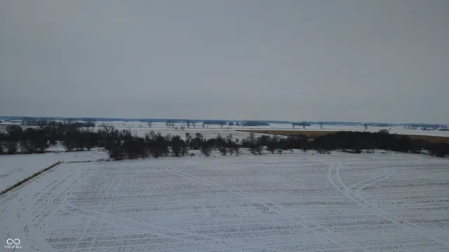 $899,999 | 2025 Eger Road, Rensselaer, IN 47978