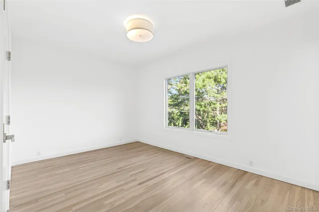 $4,650,000 | 37 Gilberts Path, Amagansett, NY 11930