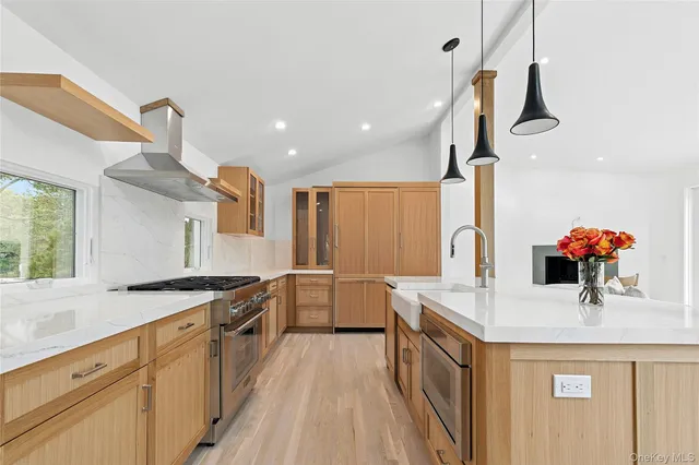 $4,650,000 | 37 Gilberts Path, Amagansett, NY 11930