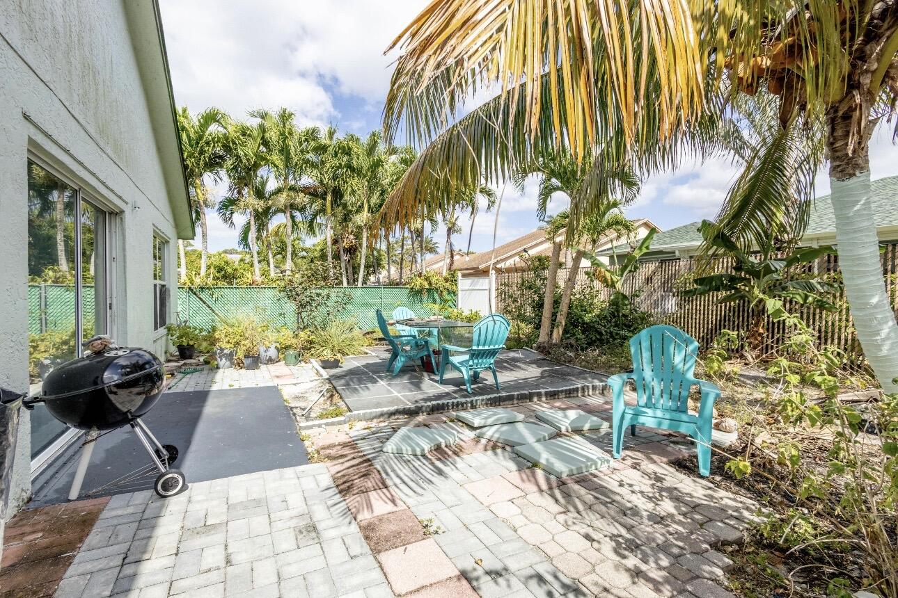 1029 Cape Cod Terrace Greenacres, FL 33413 - Photo 20 of 24 IMG_7361