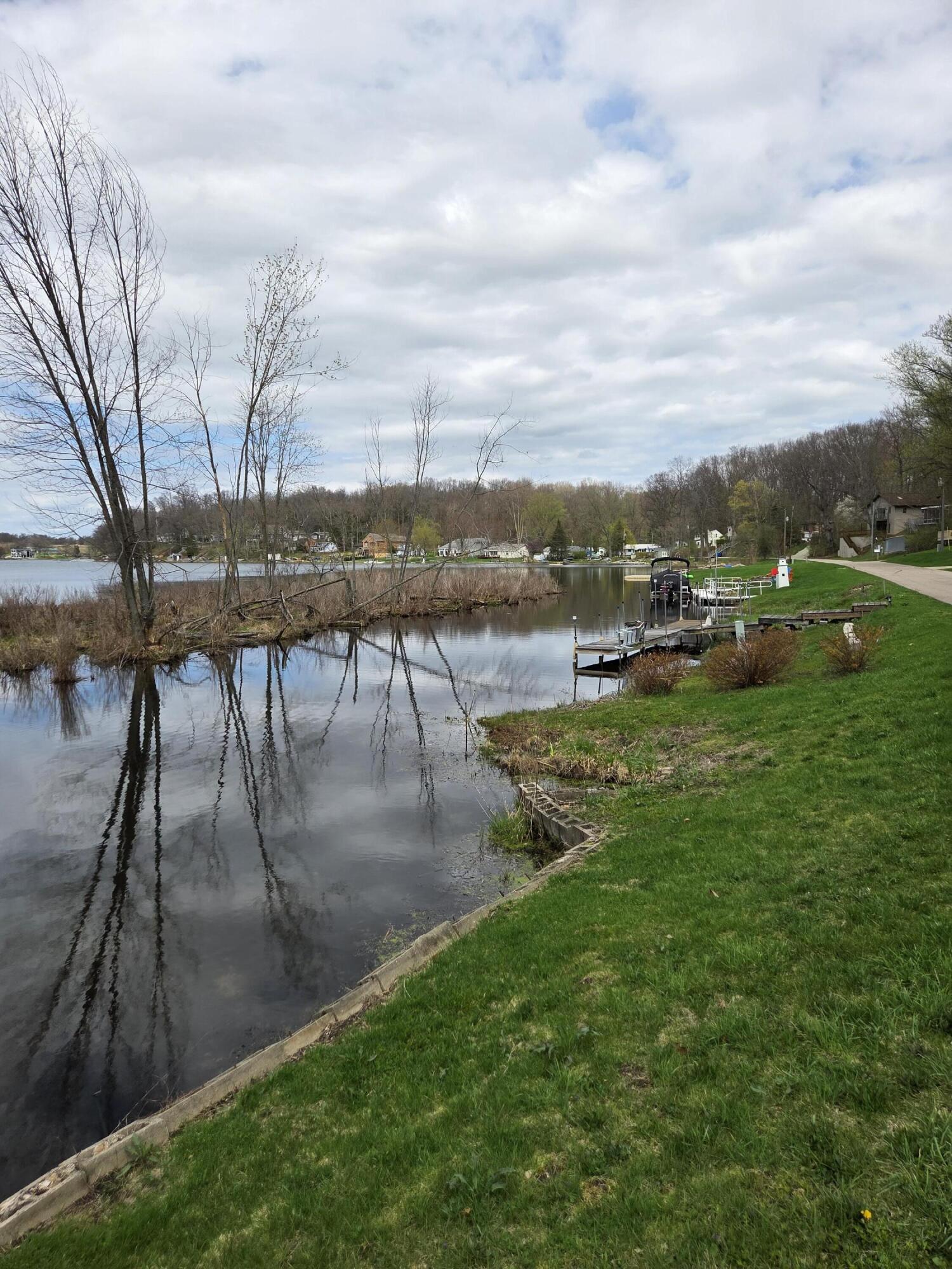 10281 Walnut Drive Three Rivers, MI 49093 - Photo 2 of 17 IMG_0017