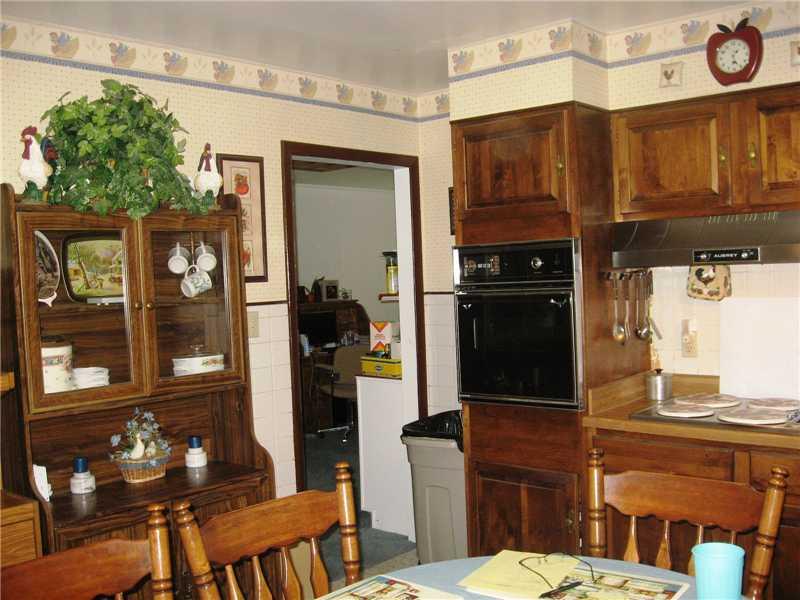 2920 Wicker Road Indianapolis, IN 46217 - Photo 11 of 15 Gallery Image 11