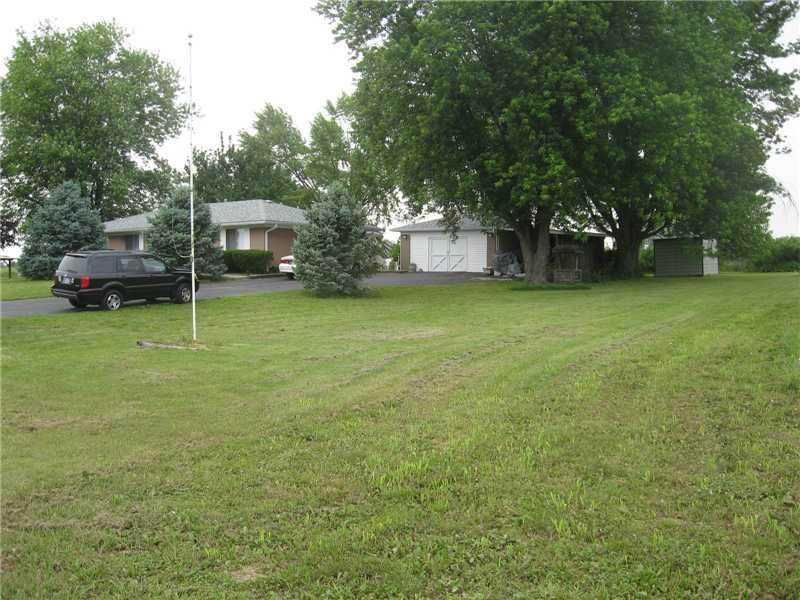 2920 Wicker Road Indianapolis, IN 46217 - Photo 3 of 15 Gallery Image 3