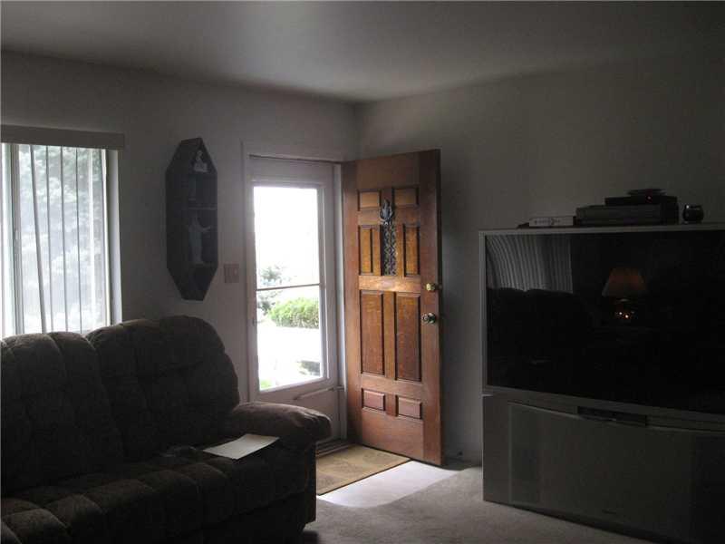 2920 Wicker Road Indianapolis, IN 46217 - Photo 8 of 15 Gallery Image 8