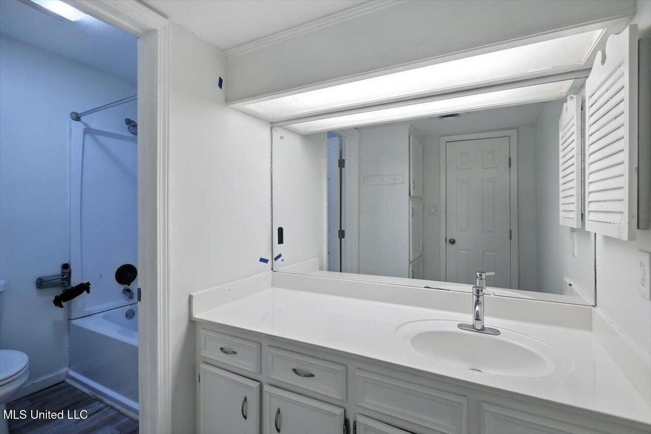 2 Pheasant Run Clinton, MS 39056 - Photo 19 of 27 18-2 Pheasant Run _ Home Tours MS