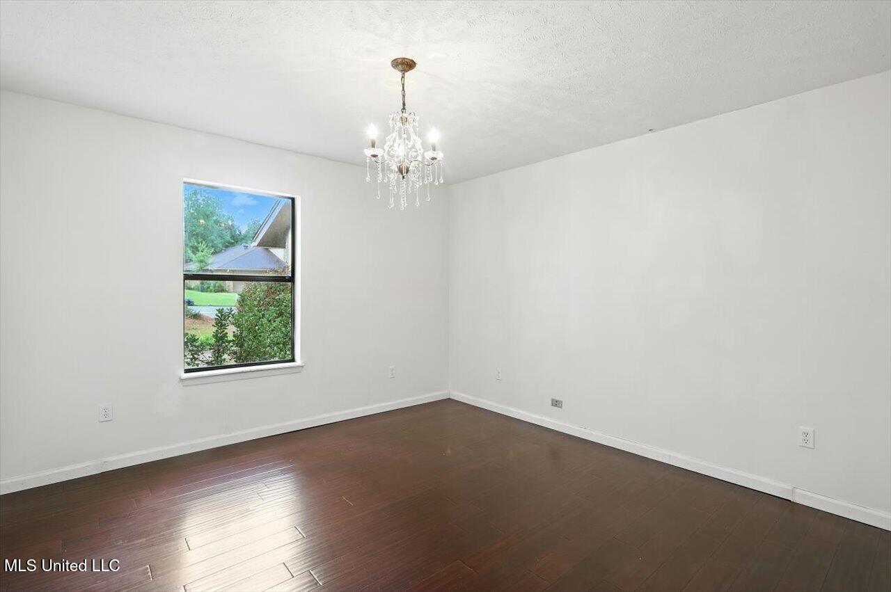 2 Pheasant Run Clinton, MS 39056 - Photo 20 of 27 20-2 Pheasant Run _ Home Tours MS