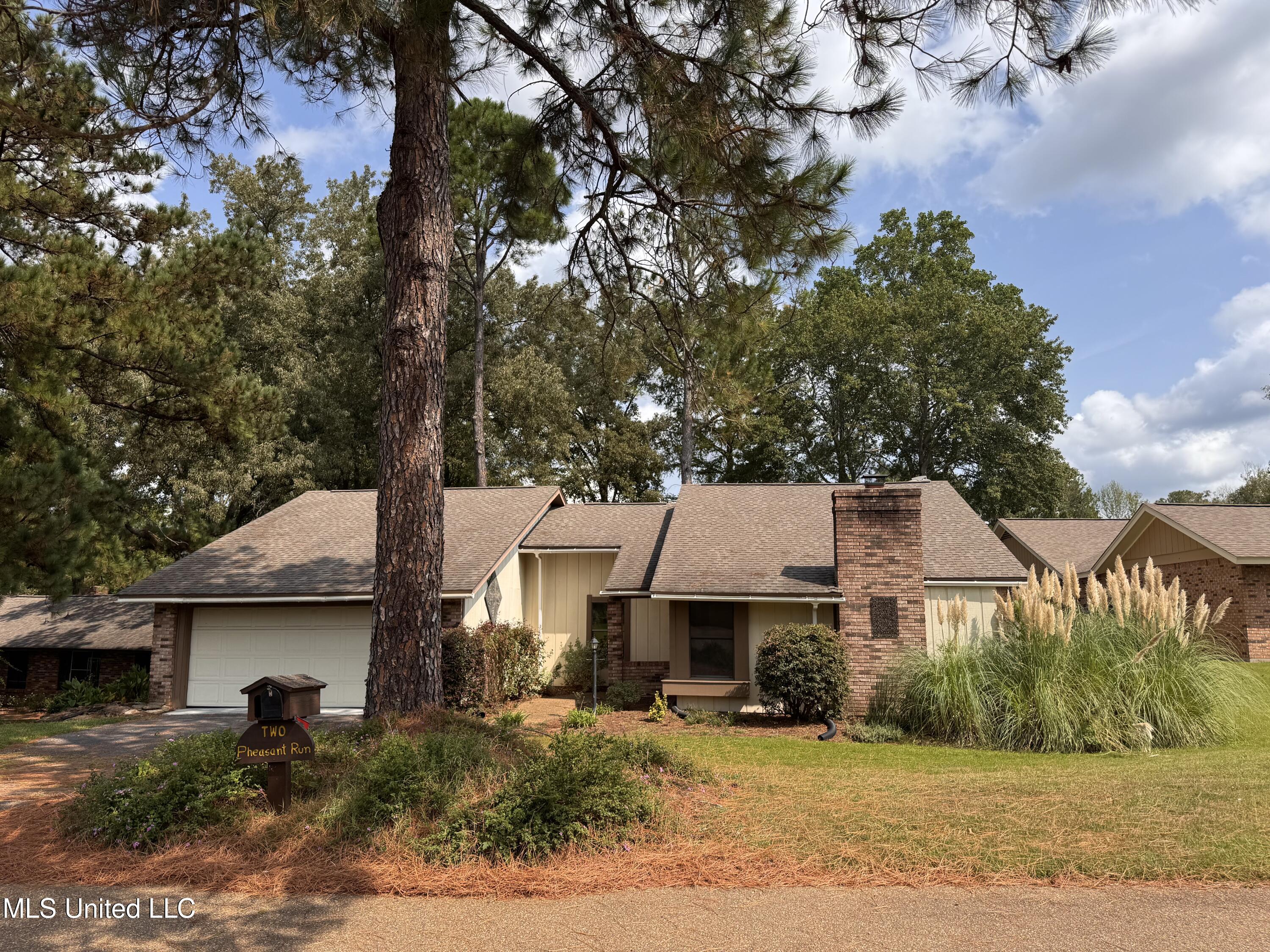 2 Pheasant Run Clinton, MS 39056 - Photo 4 of 27 IMG_4193