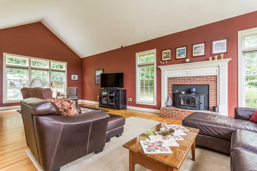 12 Ferrin Road Concord, NH 03303 - Photo 9 of 40