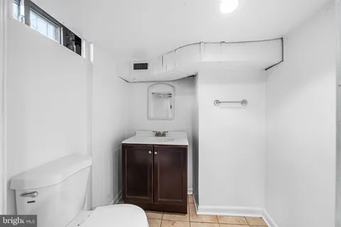 $1,299,000 | 1932 Pine Street, Philadelphia, PA 19103
