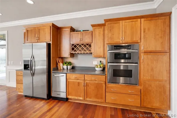 $999,900 | 3509 Charlevoix Court, Floyds Knobs, IN 47119