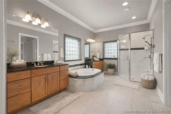 $999,900 | 3509 Charlevoix Court, Floyds Knobs, IN 47119