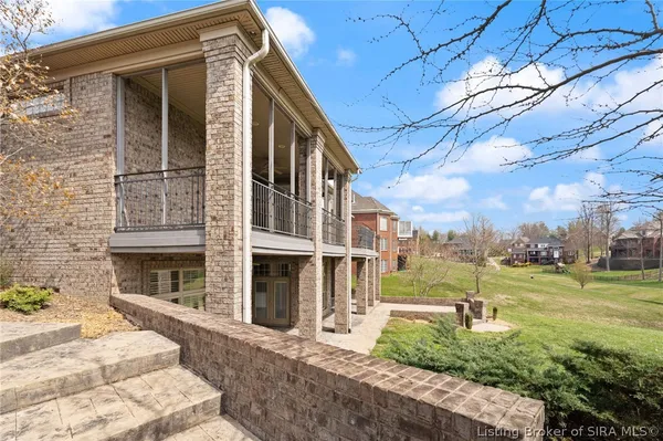 $999,900 | 3509 Charlevoix Court, Floyds Knobs, IN 47119