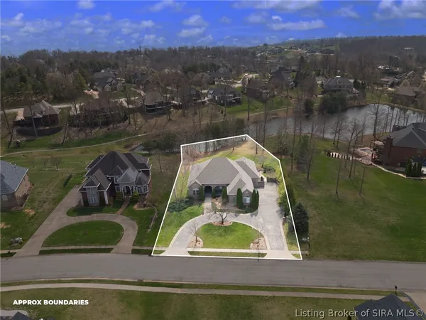 $999,900 | 3509 Charlevoix Court, Floyds Knobs, IN 47119