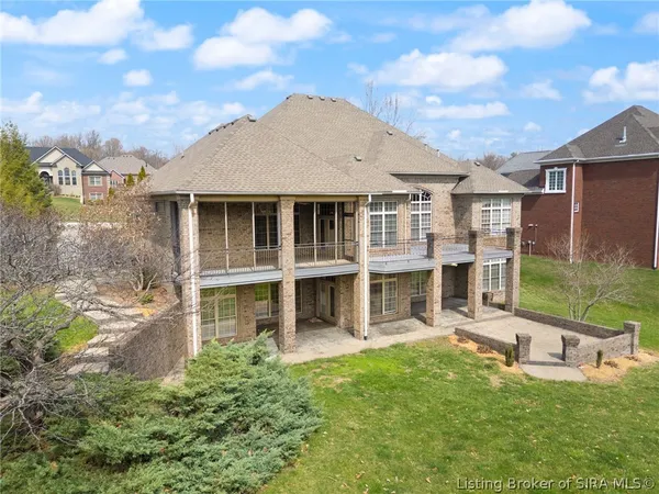 $999,900 | 3509 Charlevoix Court, Floyds Knobs, IN 47119
