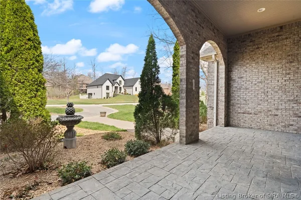 $999,900 | 3509 Charlevoix Court, Floyds Knobs, IN 47119