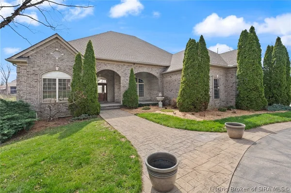 $999,900 | 3509 Charlevoix Court, Floyds Knobs, IN 47119