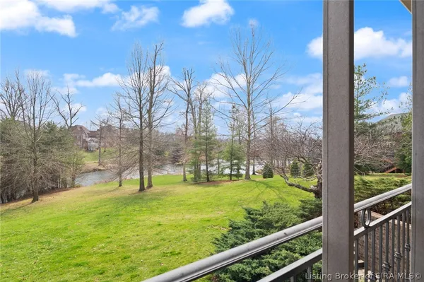$999,900 | 3509 Charlevoix Court, Floyds Knobs, IN 47119