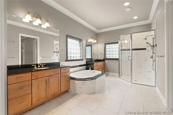 $999,900 | 3509 Charlevoix Court, Floyds Knobs, IN 47119