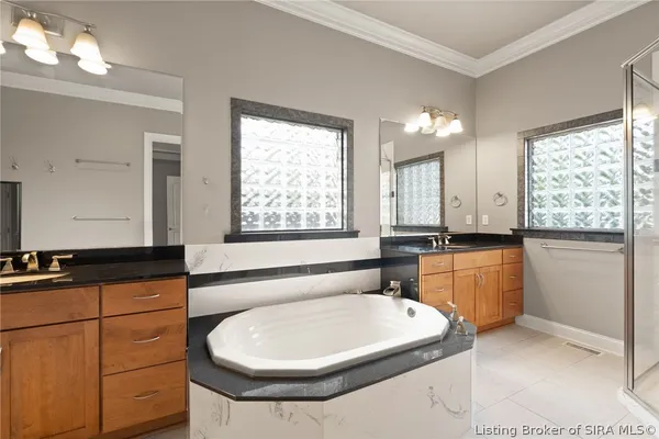 $999,900 | 3509 Charlevoix Court, Floyds Knobs, IN 47119