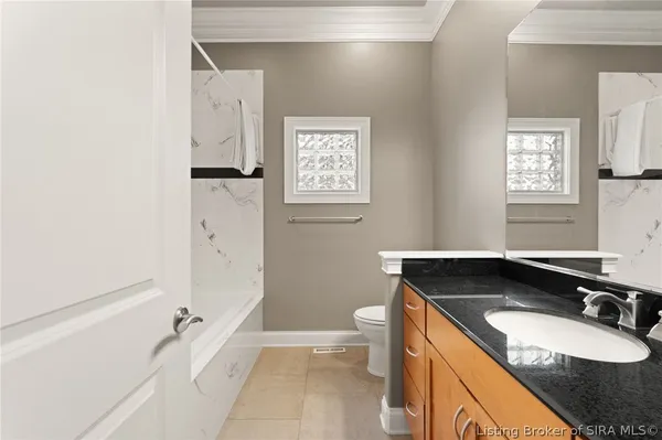 $999,900 | 3509 Charlevoix Court, Floyds Knobs, IN 47119