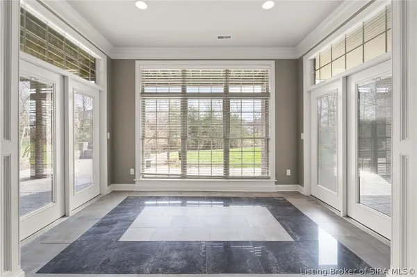 $999,900 | 3509 Charlevoix Court, Floyds Knobs, IN 47119