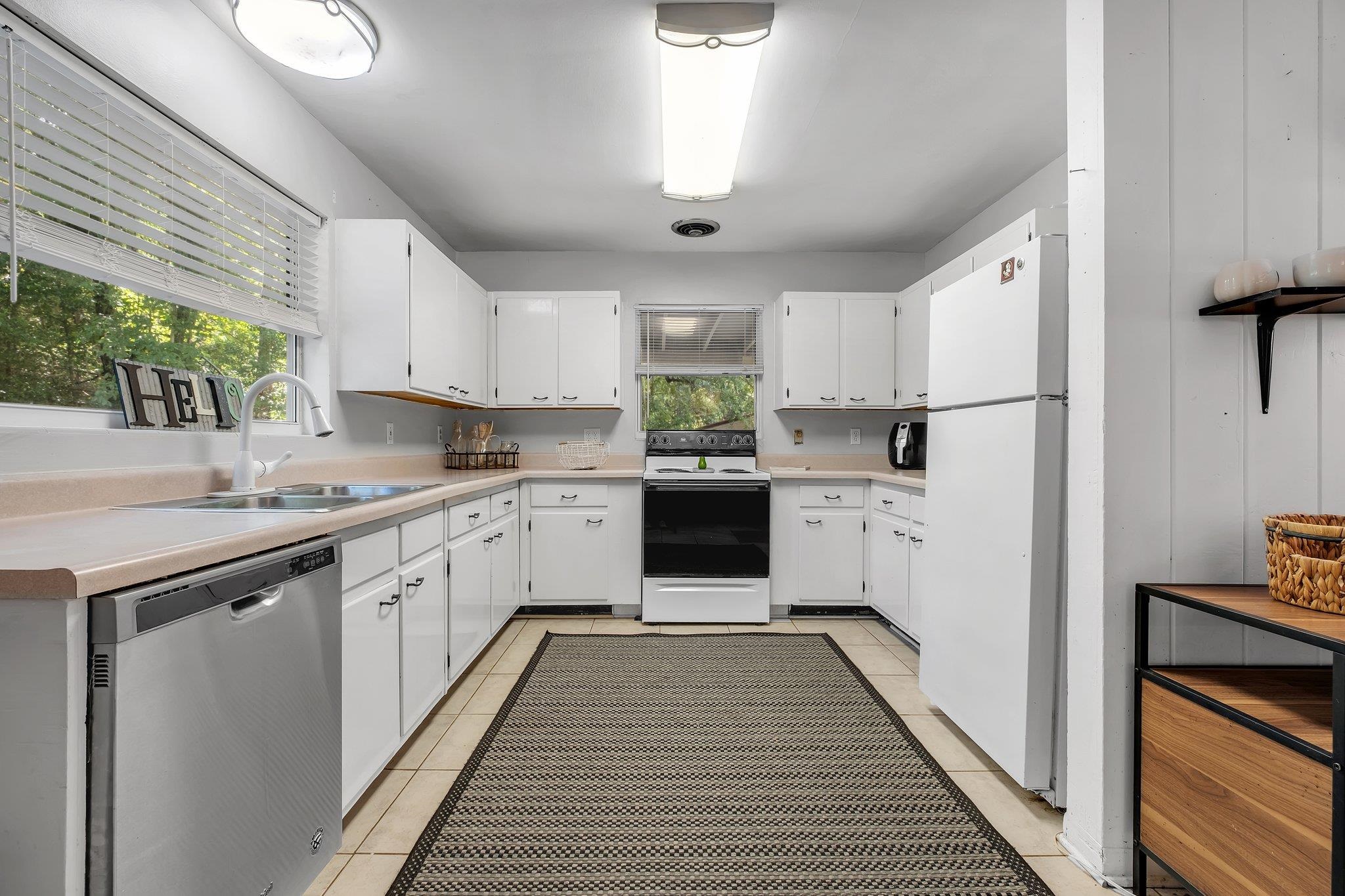 2310 West Mission Road Tallahassee, FL 32304 - Photo 18 of 25 Gallery Image 18