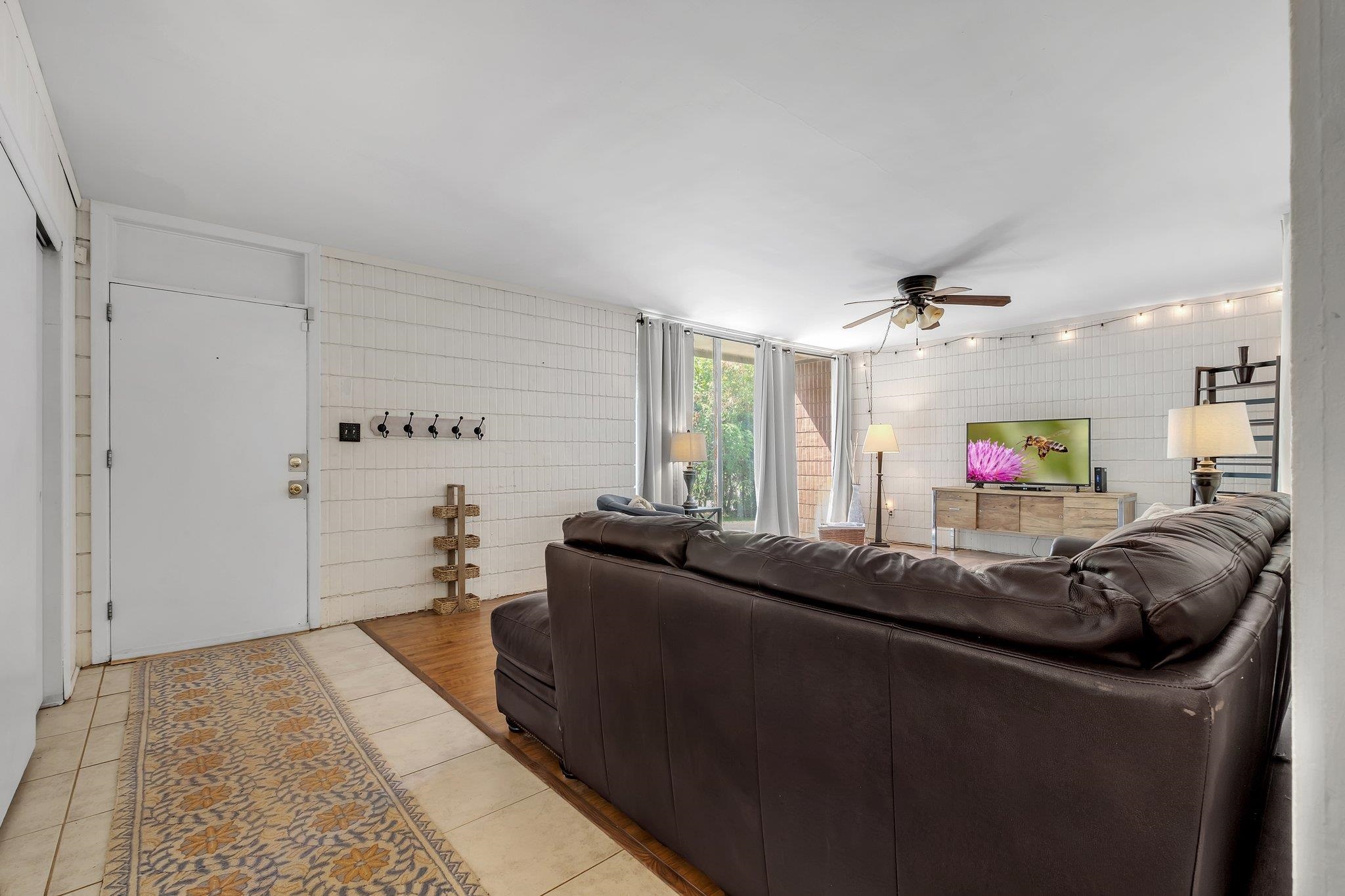 2310 West Mission Road Tallahassee, FL 32304 - Photo 21 of 25 Gallery Image 21