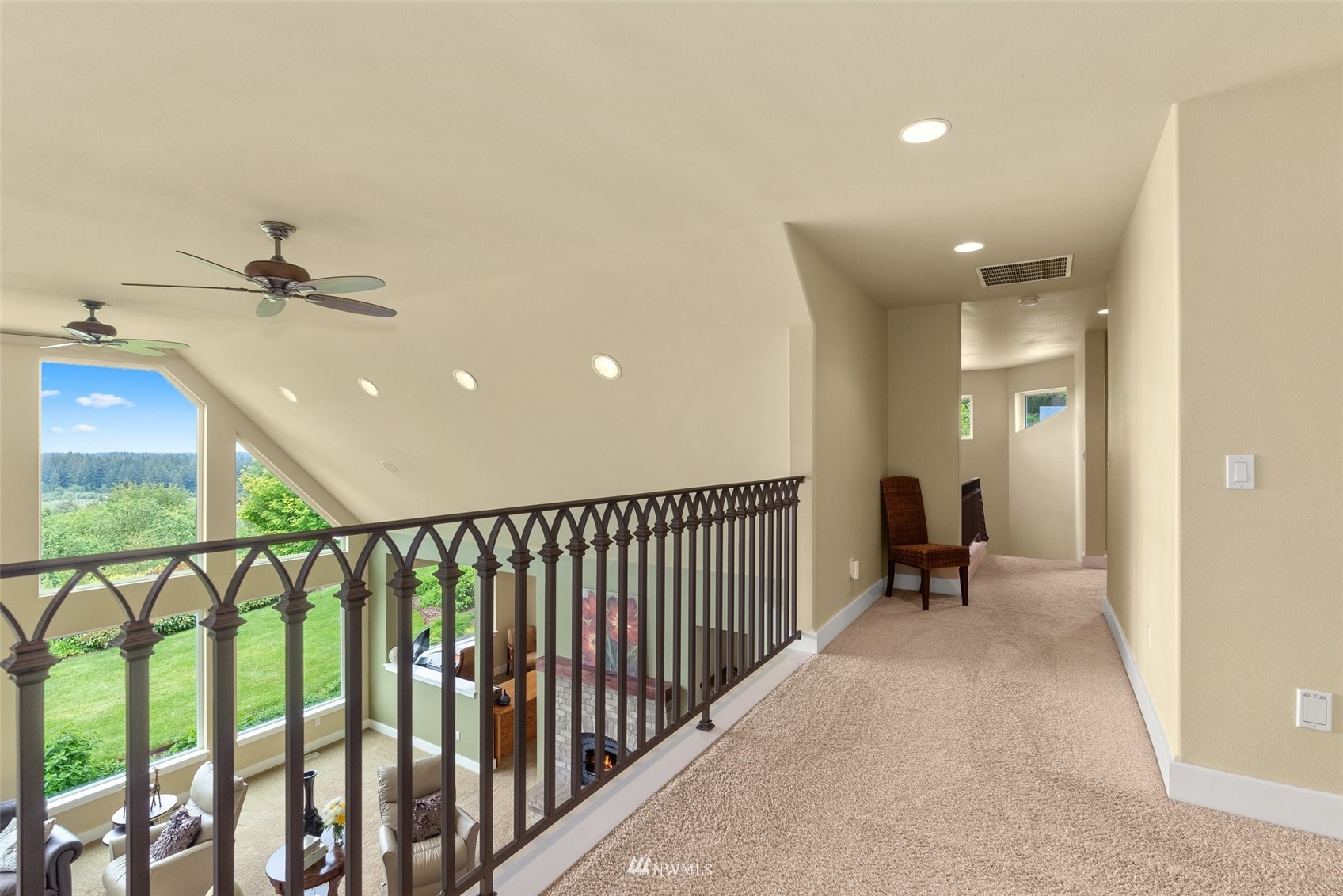 10434 Tilley Road Southwest Olympia, WA 98501 - Photo 26 of 40 a view of a hallway