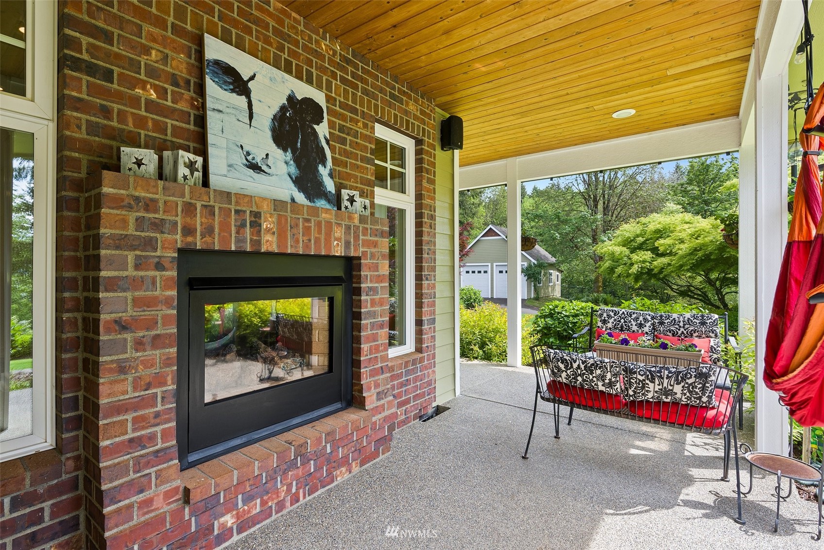 10434 Tilley Road Southwest Olympia, WA 98501 - Photo 29 of 40 a outdoor space with a fireplace