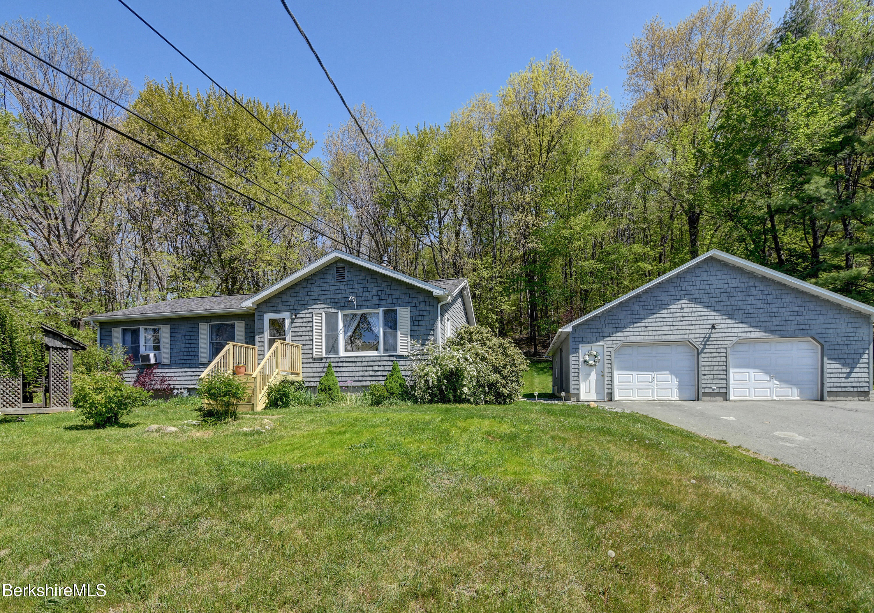 176 North Hoosac Road Williamstown, MA 01267 - Photo 2 of 28 3-Exterior-Front-amp-Garage