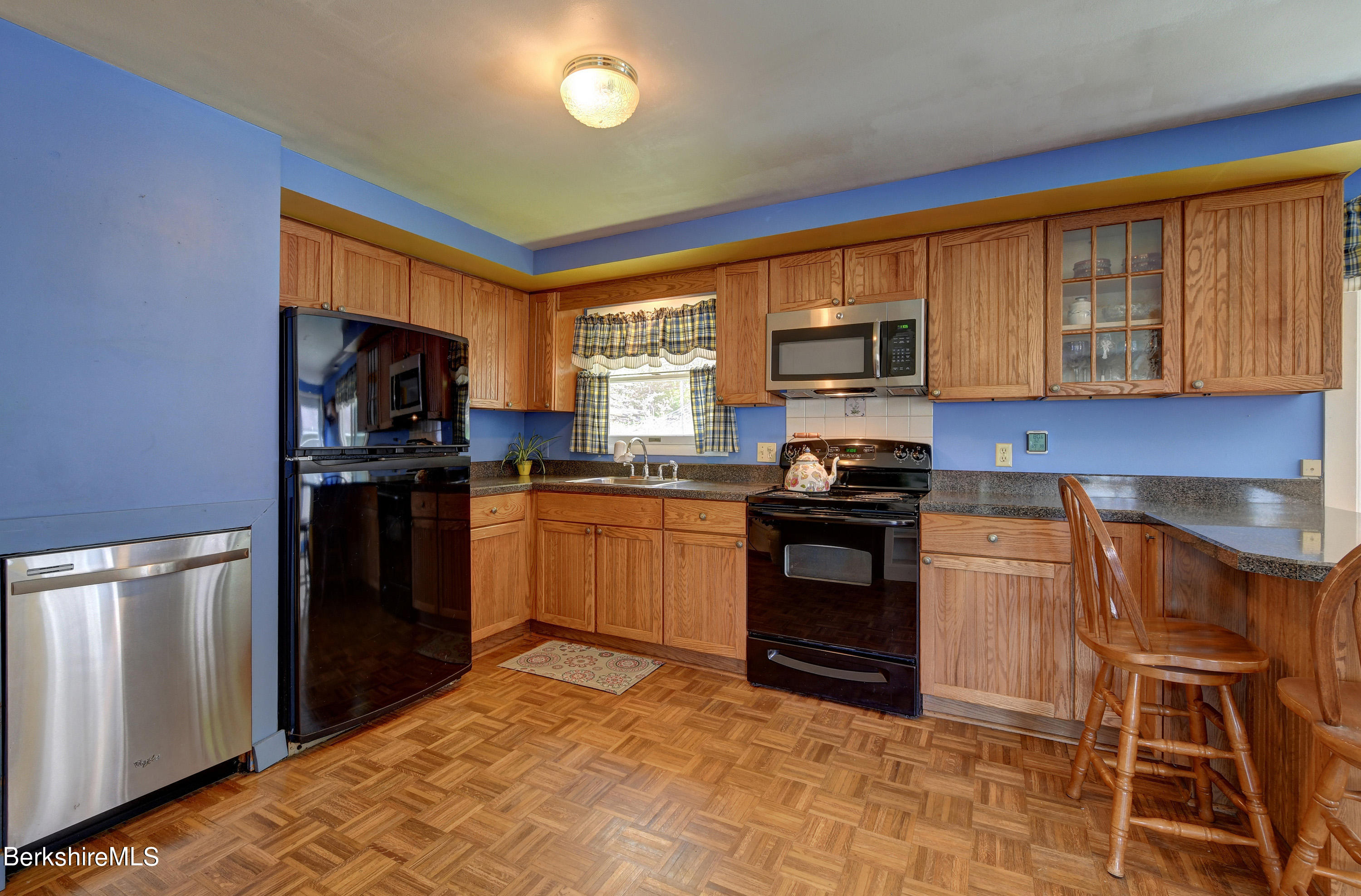 176 North Hoosac Road Williamstown, MA 01267 - Photo 12 of 28 12-Kitchen