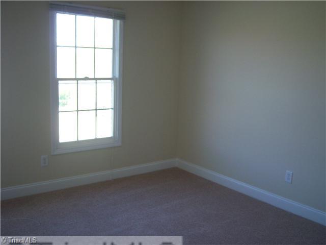 112 White Oak Road Thomasville, NC 27360 - Photo 12 of 14 3rd Bedroom.