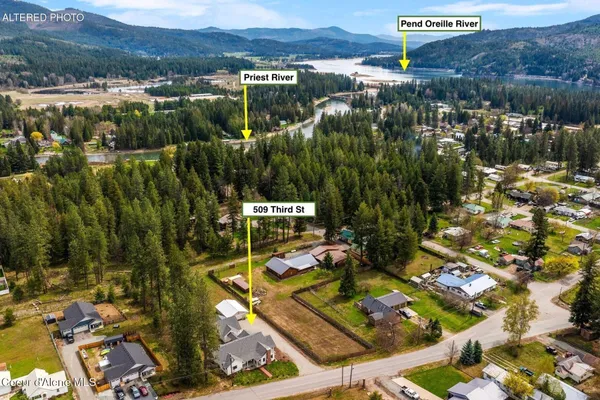 $898,500 | 509 3rd Street, Priest River, ID 83856