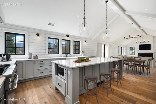 $898,500 | 509 3rd Street, Priest River, ID 83856