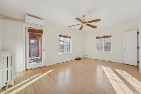 $599,000 | 1721 Humboldt Avenue South, Minneapolis, MN 55403