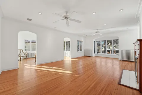 $599,000 | 1721 Humboldt Avenue South, Minneapolis, MN 55403