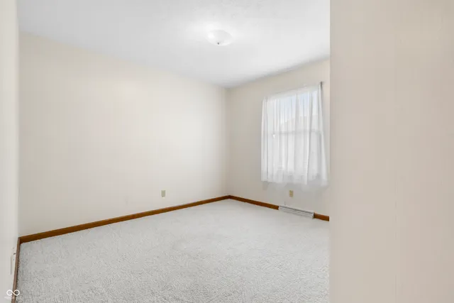 $259,900 | 3847 Bonaventure Drive, Columbus, IN 47203