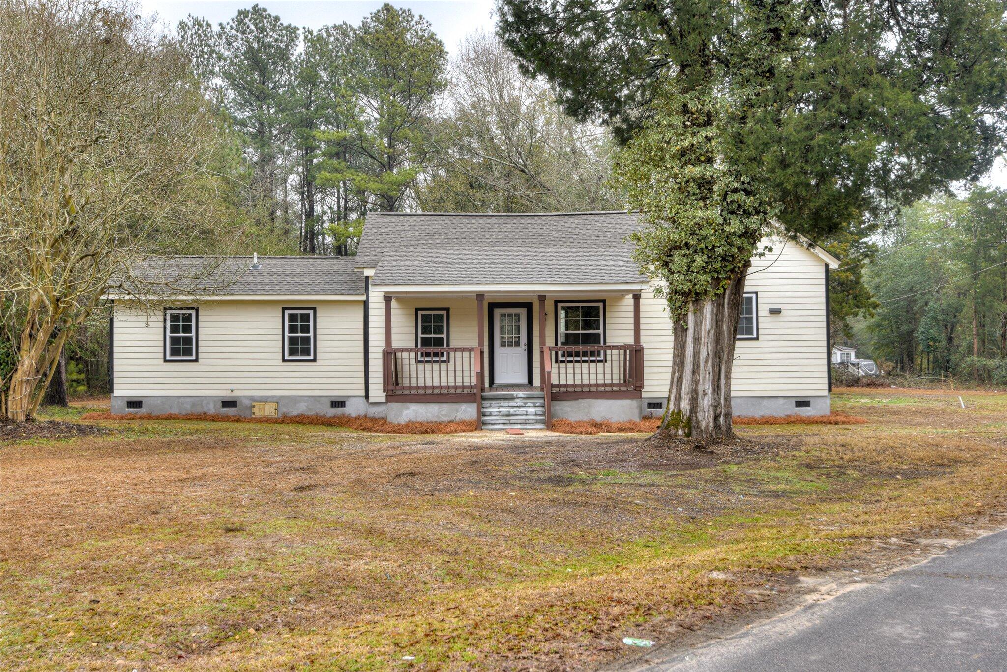 627 Main Street South New Ellenton, SC 29809 - Photo 1 of 46