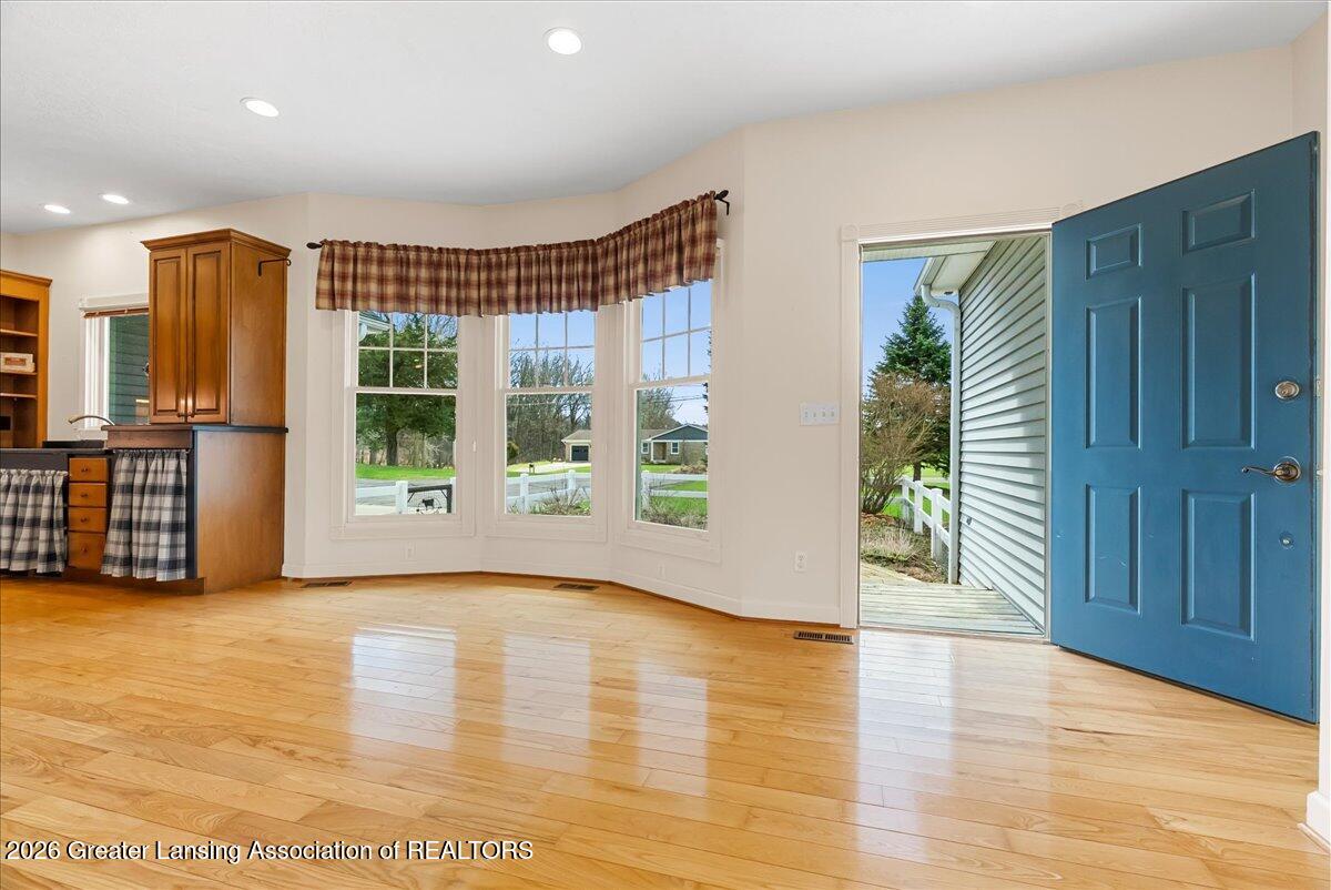 5859 Sleight Road Bath, MI 48808 - Photo 7 of 72 Dining Room