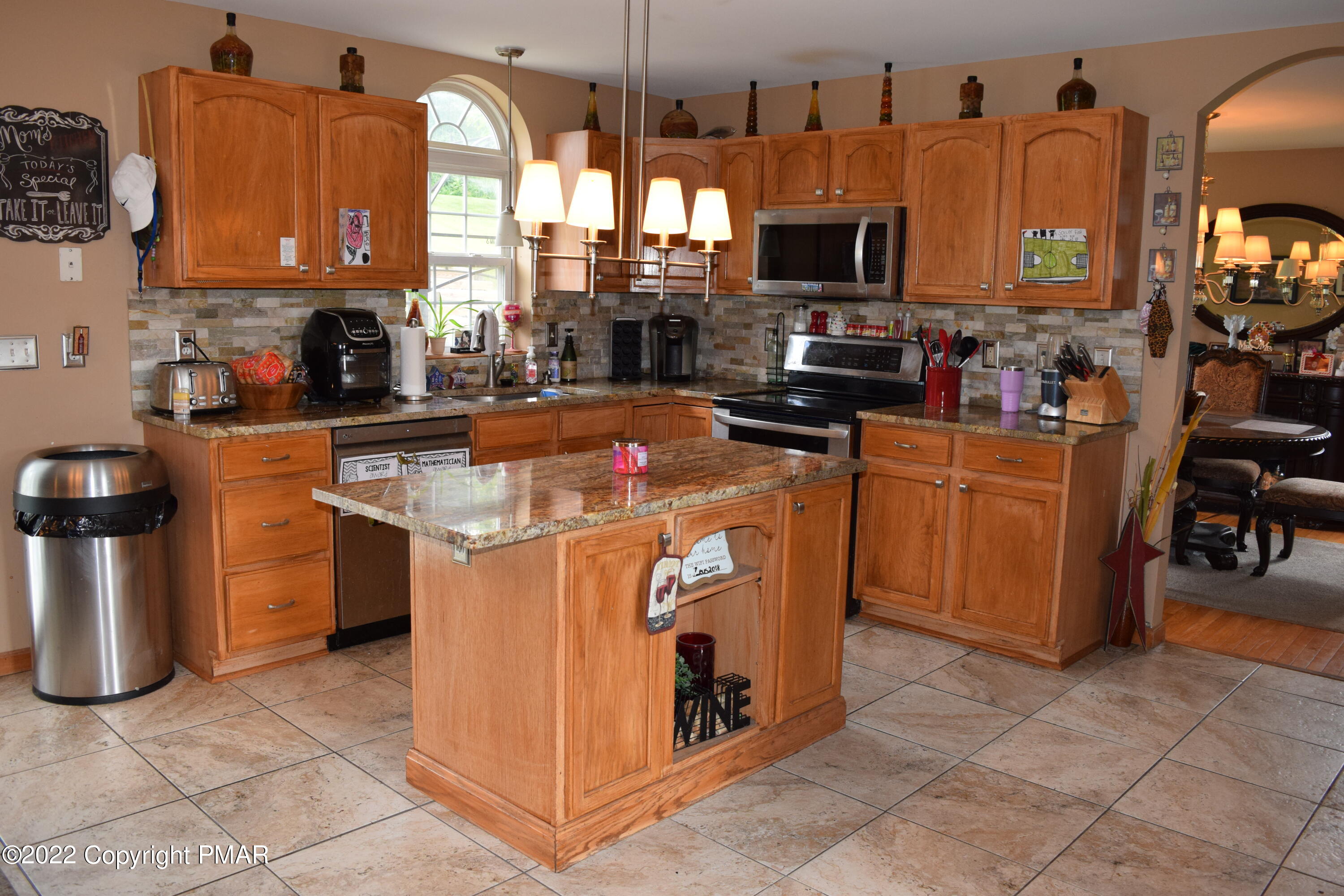 104 Potato Path Road Kunkletown, PA 18058 - Photo 15 of 52 Beautiful Kitchen