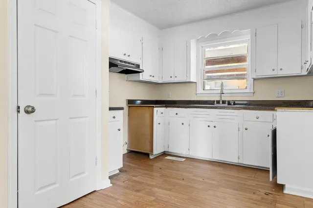 $194,900 | 1136 Lakeshore Drive, Orangeburg, SC 29115