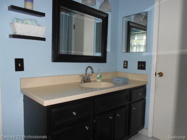 721 Dressler Lane Rochester Hills, MI 48307 - Photo 19 of 23