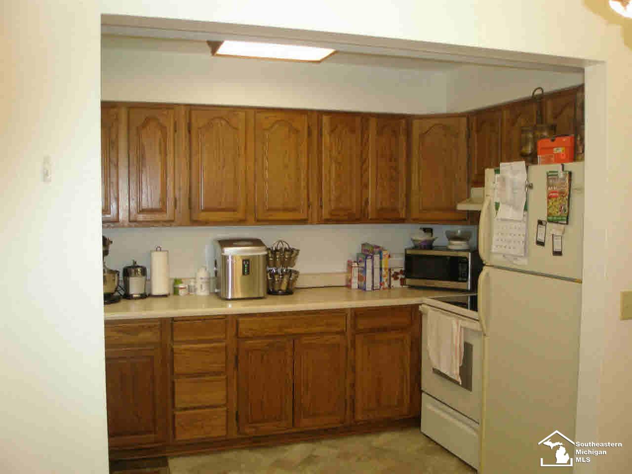 9625 Minx Road Temperance, MI 48182 - Photo 3 of 5