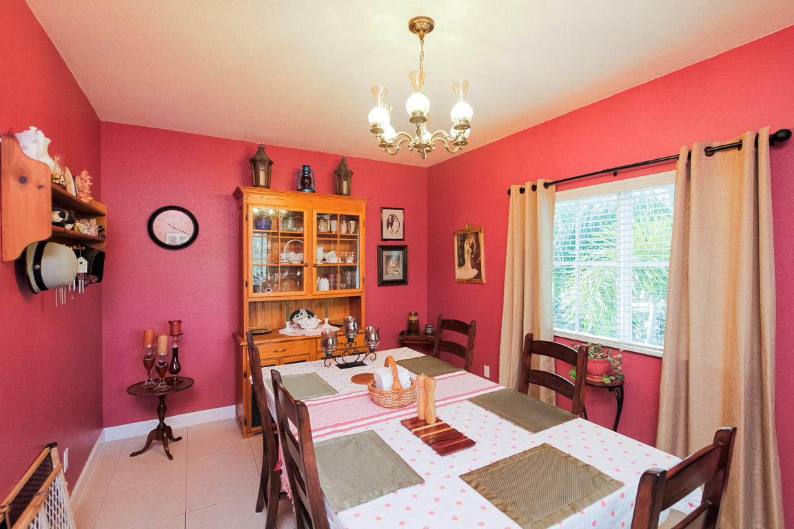 28 Northwest Hawthorne Place Boca Raton, FL 33432 - Photo 15 of 35 Formal dining room