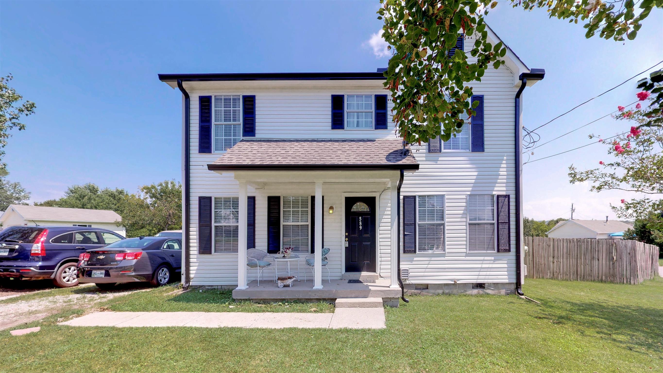 589 Shady Crest Drive, La Vergne, TN 37086 Compass