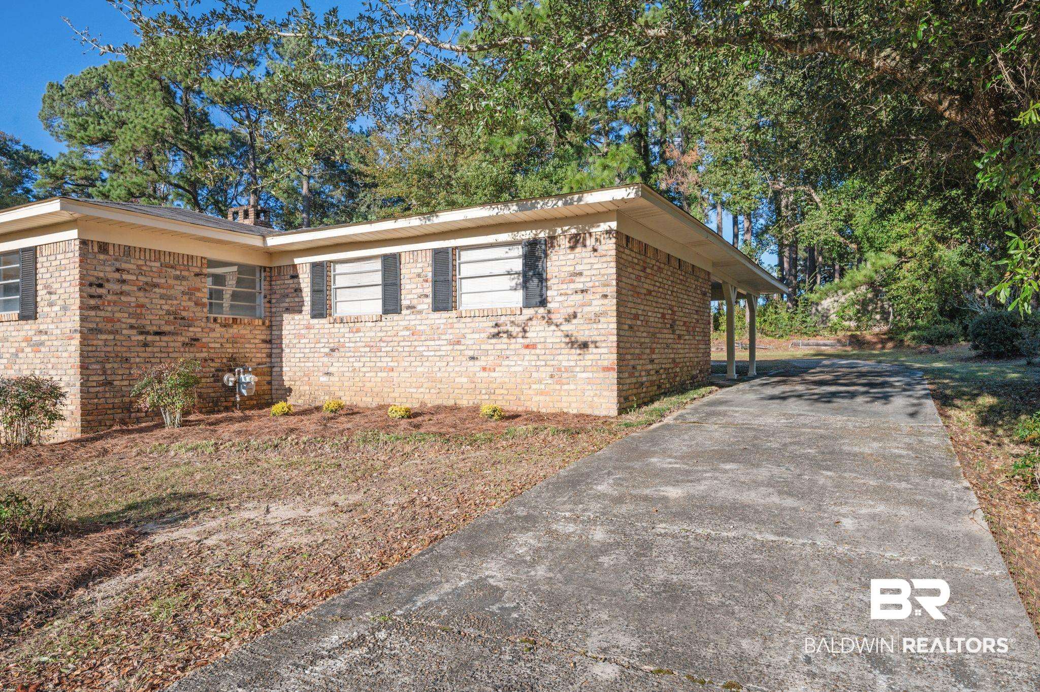 909 Caroline Avenue Daphne, AL 36526 - Photo 42 of 46 View of home's exterior
