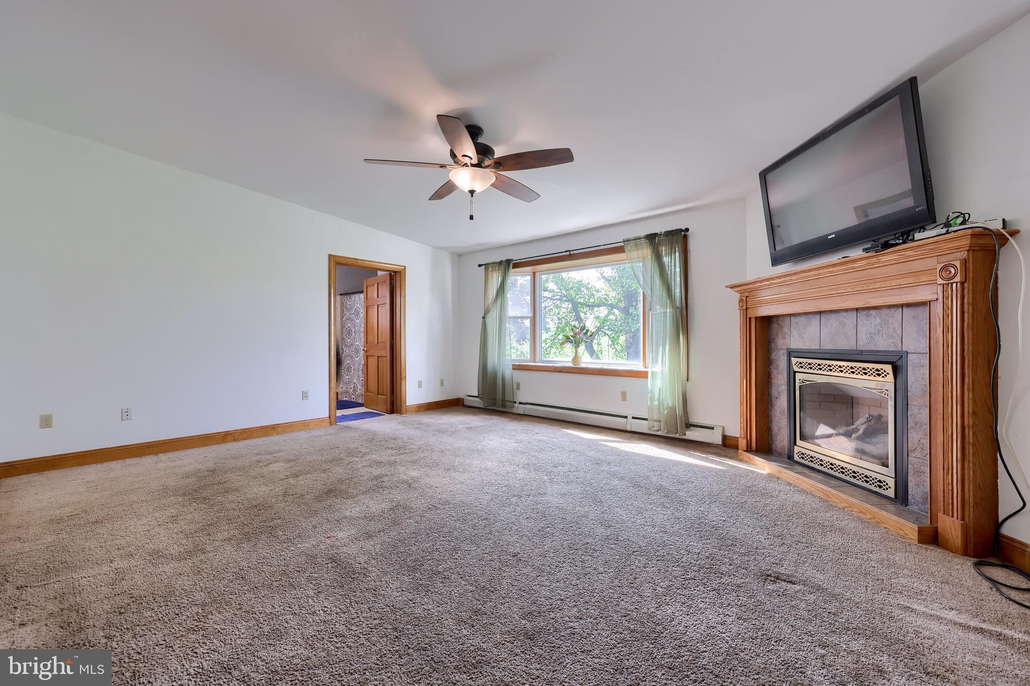 83 Gensinger Road Kutztown, PA 19530 - Photo 25 of 37 Family Room