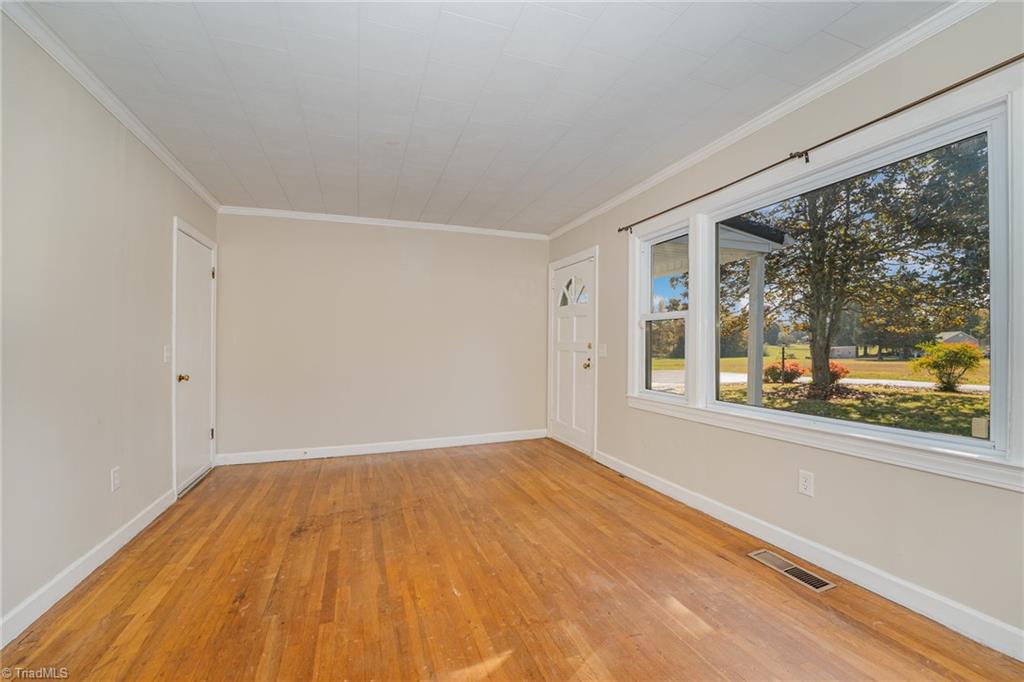 124 Edward Beck Road Mocksville, NC 27028 - Photo 5 of 29 Gallery Image 5