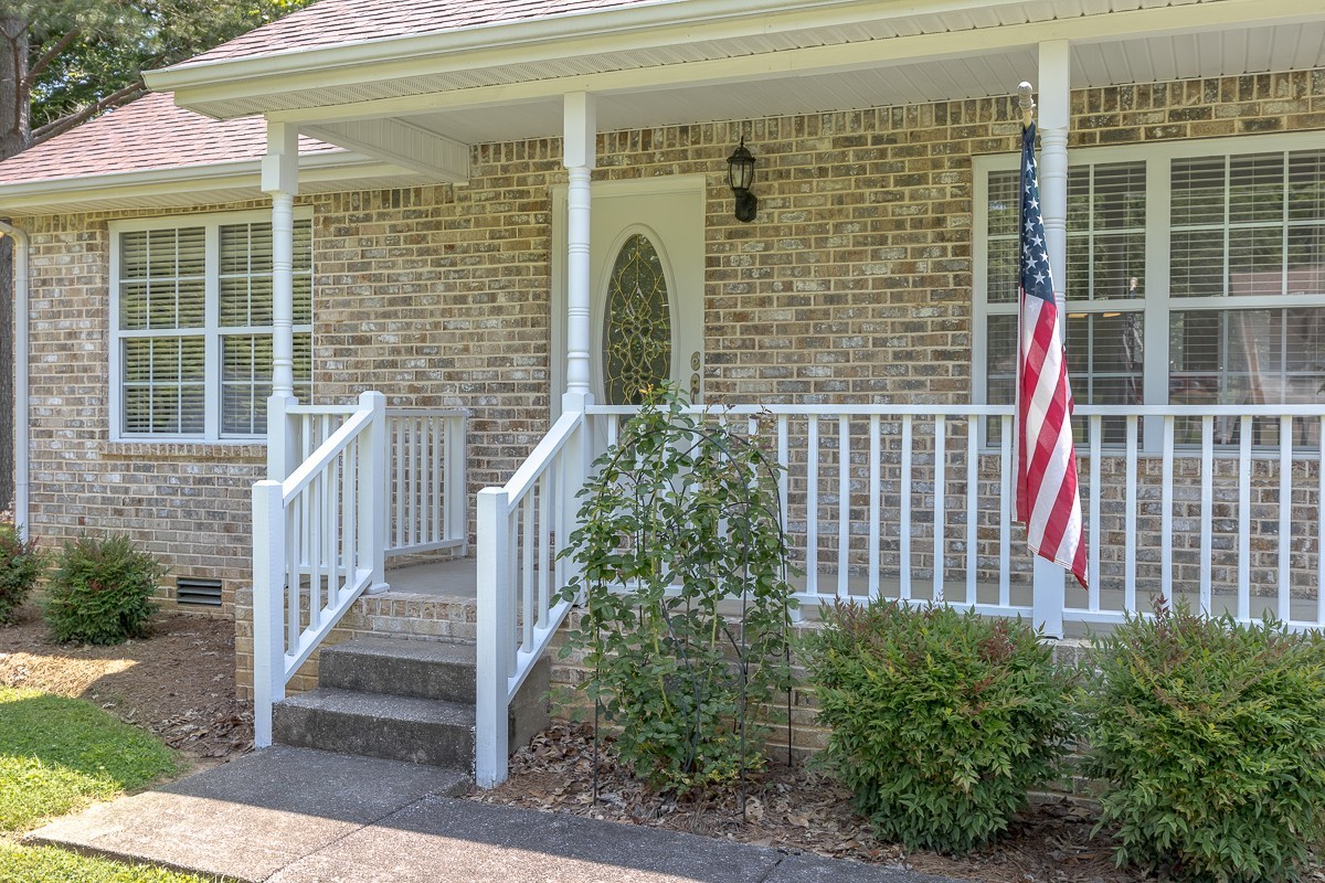 1077 Kathryn Road Mount Juliet, TN 37122 - Photo 6 of 52 Gallery Image 6