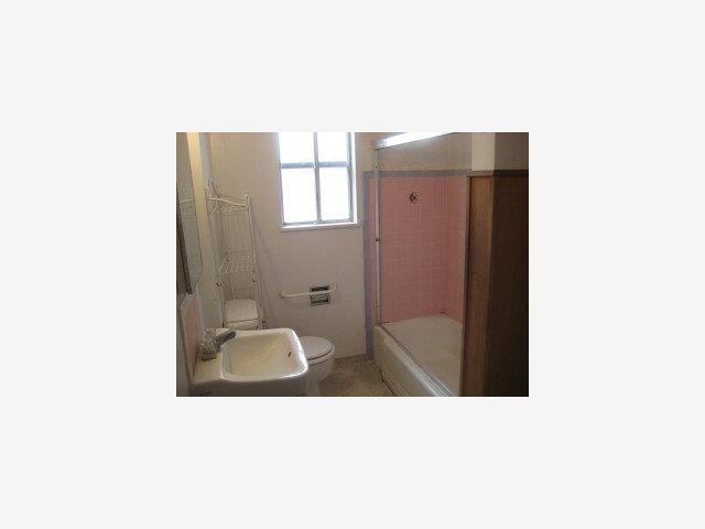 100 College Road Watsonville, CA 95076 - Photo 6 of 9 Gallery Image 6
